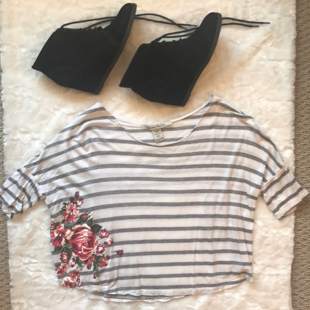 Cute crop top with roses 🌹